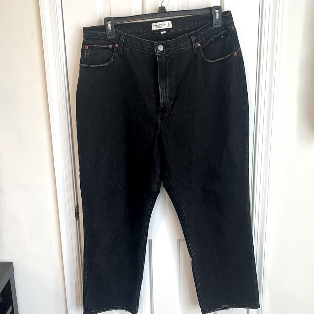 Abercrombie & fitch ankle straight jeans